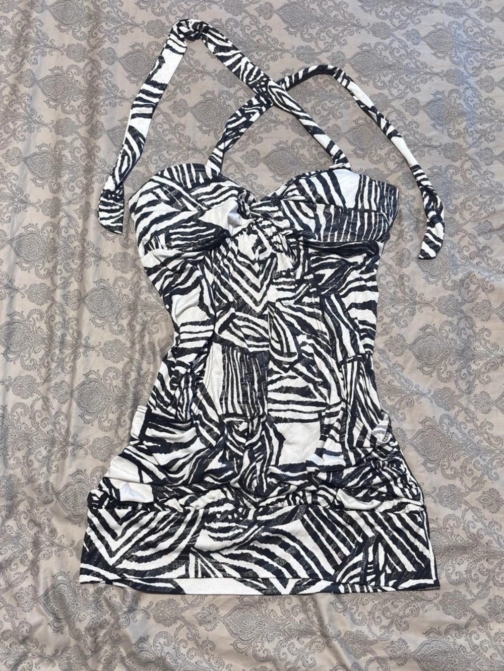 Body Central Black & White Animal Print Top